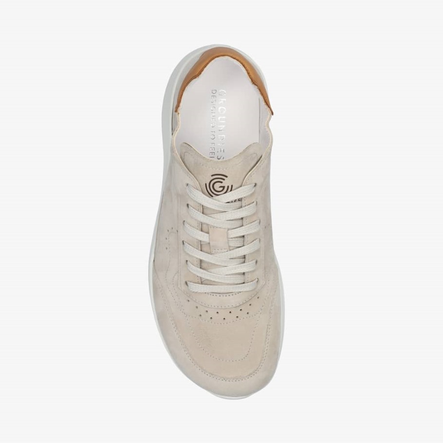 Springs Men Beige Groundies Nederland